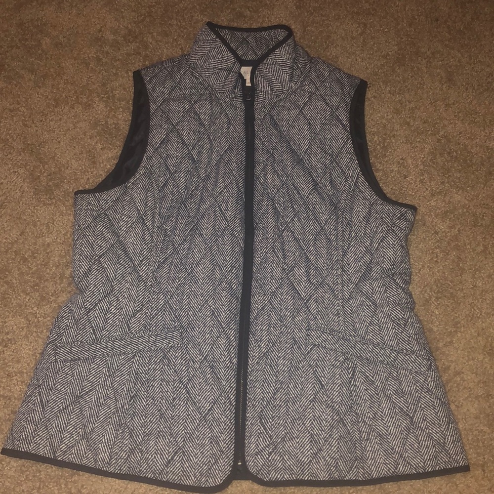 Talbots size S vest Black/white